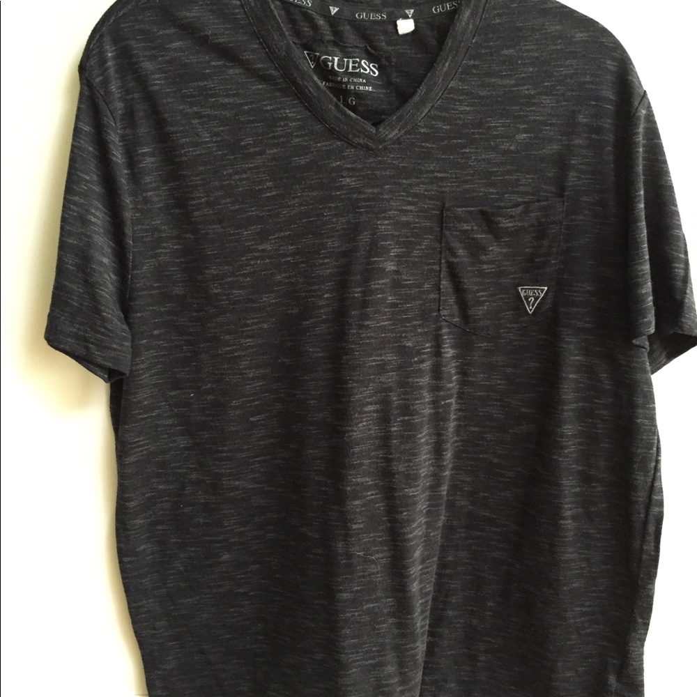 Guess T-shirt V-neck